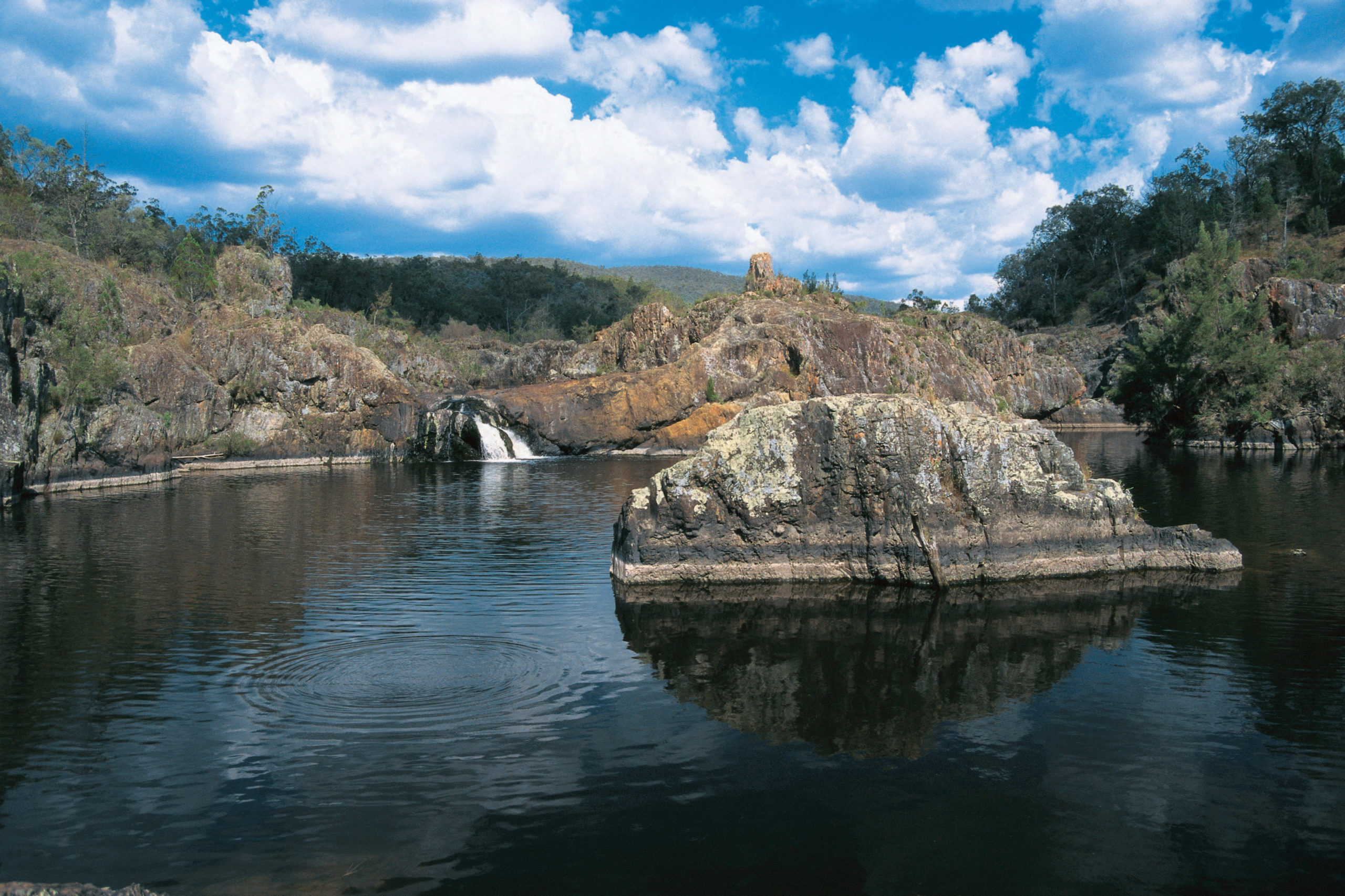 Rocky waterhole on the Severn River near Mingoola